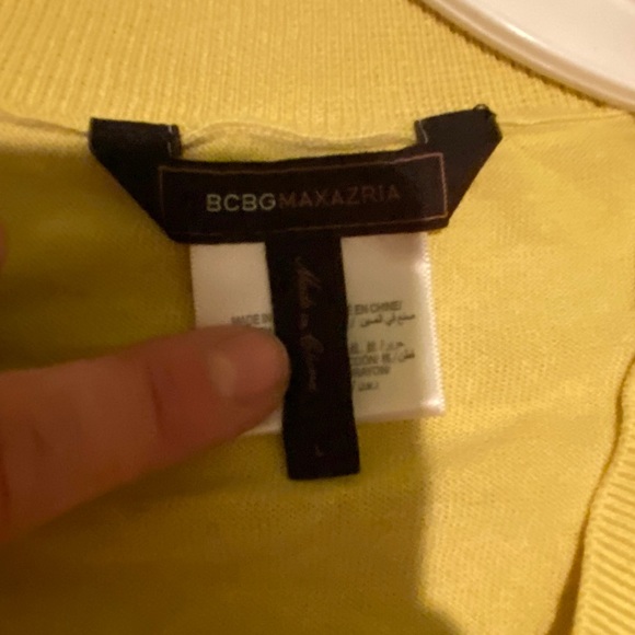 BCBGeneration Max Aria Short sleeve Cardigan - Picture 4 of 4